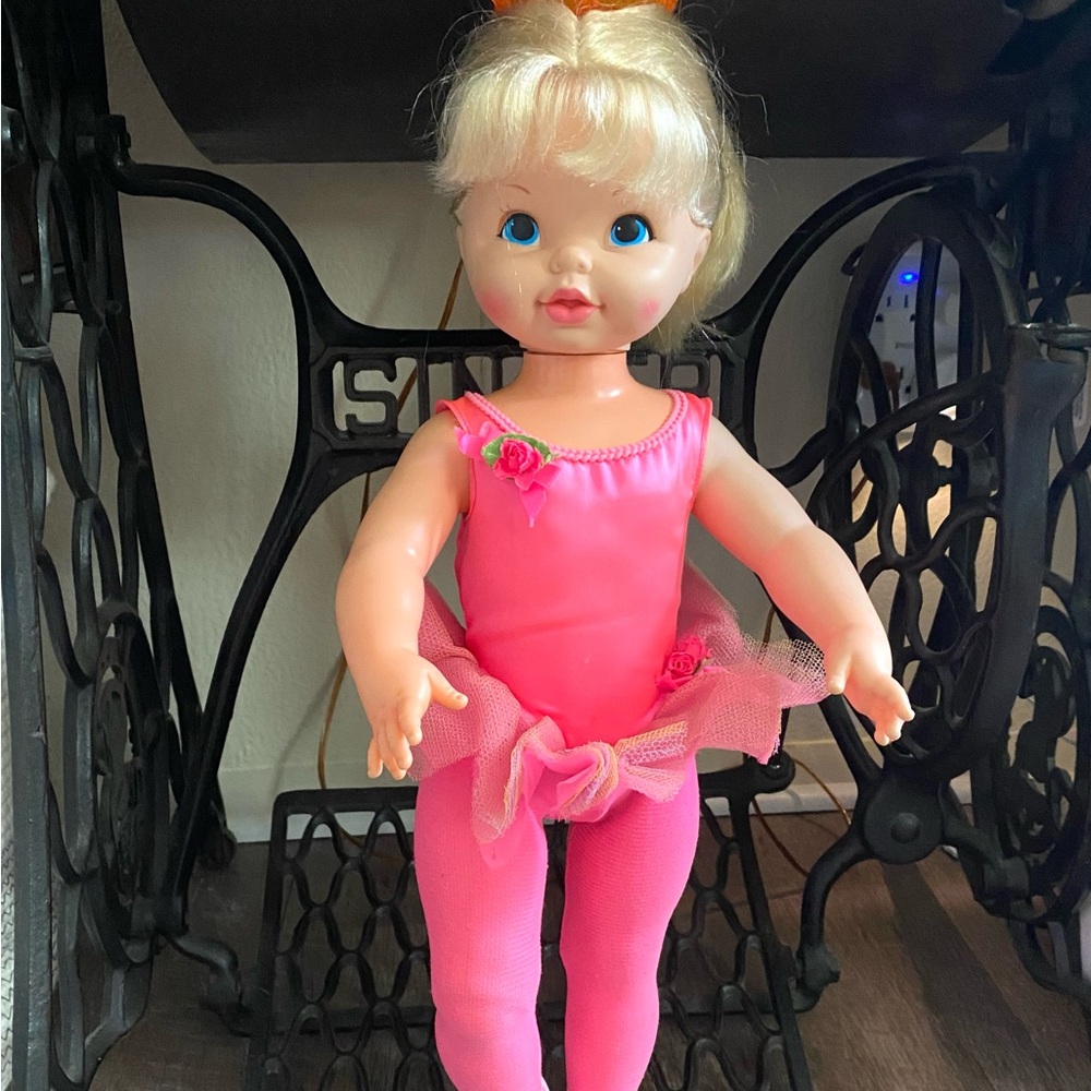 Vintage 1968 Mattel Dancerella Ballerina Doll